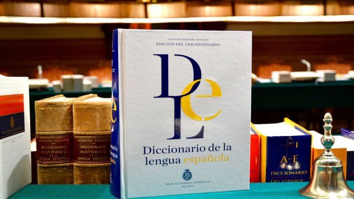 La RAE sumó este año 4.381 nuevas palabras : Pura Data