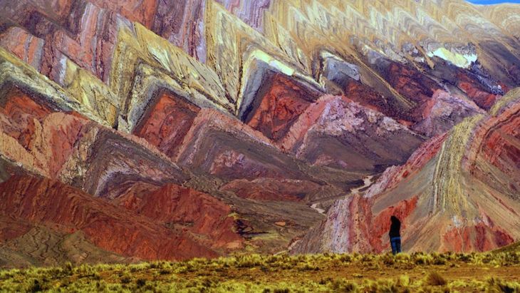Este lugar está lleno de colores. Este lugar está lleno de colores.
