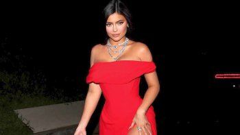 kylie jenner anuncio en instagram que espera su segundo hijo con travis scott