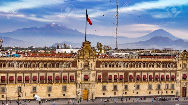 Un 12 de junio de 1848 las tropas norteamericana desocupan el Palacio Nacional.