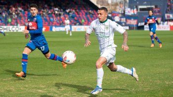 banfield gano en victoria y sumo su segundo triunfo seguido