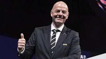 Infantino planea cambiar el mercado de pases a nivel mundial.