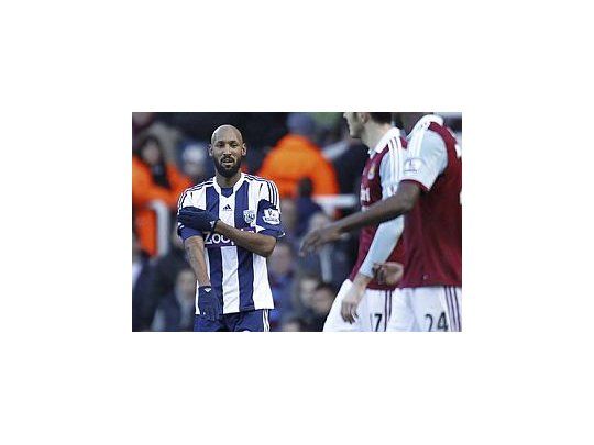 El West Bromwich se queda sin su principal sponsor por un festejo de Anelka.