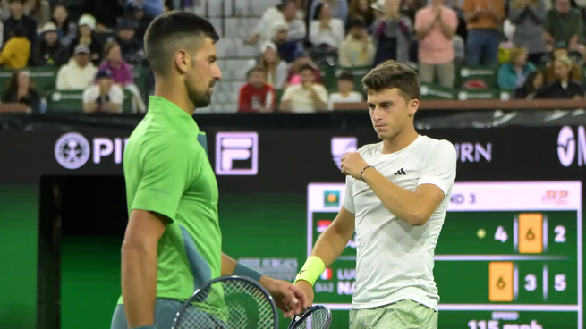 Luca Nardi dio la sopresa en la tercera ronda del Masters 1000 de Indian Wells al eliminar al N° 1 del mundo, el serbio Novac Djokovic.