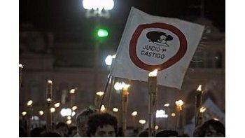 Es ley pensión a expresos políticos
