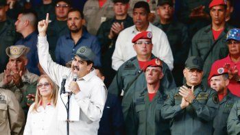 arengas vacías.Nicolás Maduro repite los gestos testimoniales, aunque ese tipo de conducta no sacará a Venezuela de su crisis política, social y económica. Ahora decidió enviar a los miembros de la Milicia Bolivariana producir alimentos en el campo.