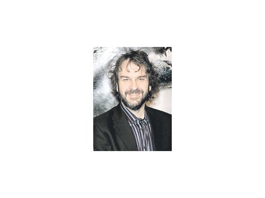 Peter Jackson («El señor de los anillos»), finalmente iniciará en marzo el rodaje de los dos films del «Hobbit», una producción que hasta hizo cambiar las leyes laborales en Nueva Zelanda.