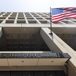 El edifició llevaba el nombre del fundador del FBI. El edifició llevaba el nombre del fundador del FBI.