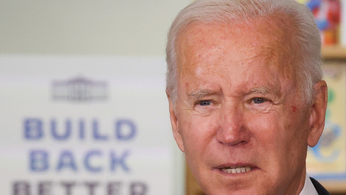 Biden promises to replace all US lead pipes