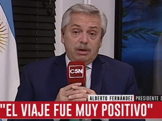 Alberto Fernández en un reportaje que dio a C5N: “Yo no entendí muy bien si estaba en una terapia de grupo o si, seriamente, un expresidente les decía a los argentinos que él sabía que estaba destruyendo la economía, pero que siguió adelante con su lógica destructiva”.