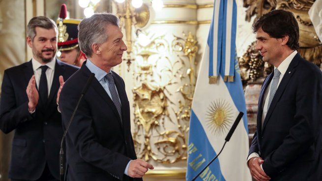 Mauricio Macri mandó a Hernán Lacunza a negociar con La Libertad Avanza. Mal comienzo