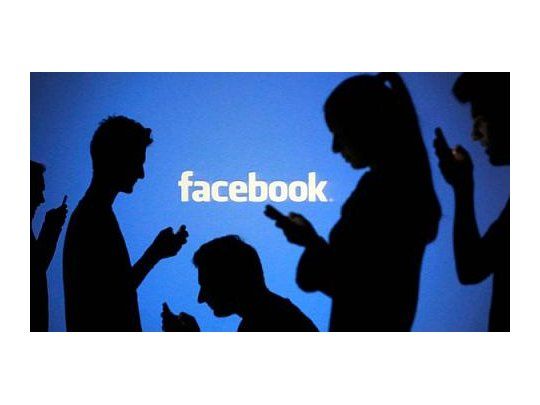 Facebook empieza a avisar a sus usuarios si están afectados por Cambridge Analytica