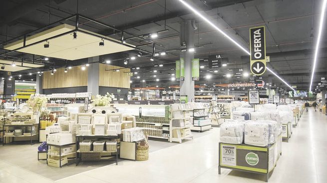 rediseño. Una vista del salón de Jumbo con la nueva estética.
