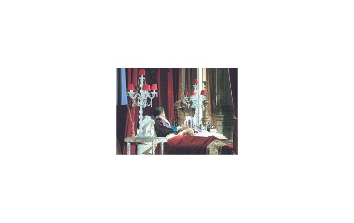 ámbito.com | Ya sea por su interés musical, por su marco visual deslumbrante, por la firma prestigiosa de Zanetti o por la posibilidad de estar dentro de la escena, «El sirviente» es un banquete que ningún amante de la belleza debería perder.