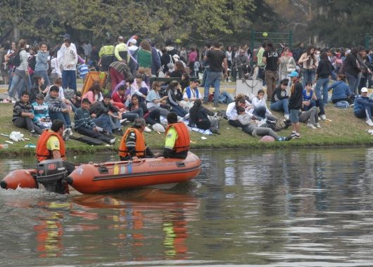 Primavera violenta en la Ciudad: alcohol, peleas y más de 75 heridos (foto 1)