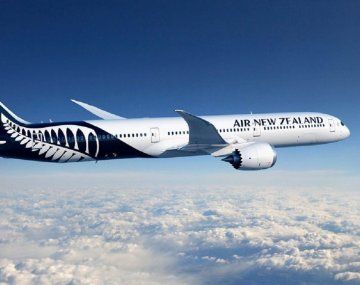 Air New Zealand es una de las primeras aerolíneas internacionales que aplicó aumentos en sus tarifas. Air New Zealand es una de las primeras aerolíneas internacionales que aplicó aumentos en sus tarifas.