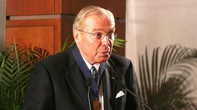 Jon Huntsman Sr dedicó casi 30 años de su vida a buscar una cura para el cáncer.