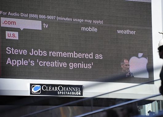 El mundo le rinde tributo al genio de Steve Jobs (foto 2)