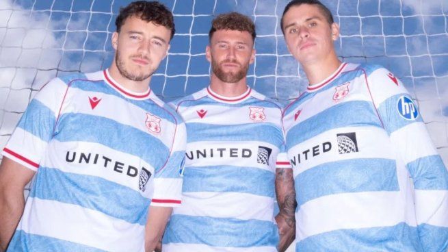 La nueva camiseta del club galés en homenaje a la Argentina