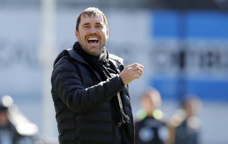 Coudet debutaría el 12 de marzo, en la visita de River a Huracán por la décima fecha. Coudet debutaría el 12 de marzo, en la visita de River a Huracán por la décima fecha.