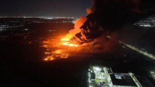 Un incendio en Ezeiza dejó más de 20 heridos. Un incendio en Ezeiza dejó más de 20 heridos.