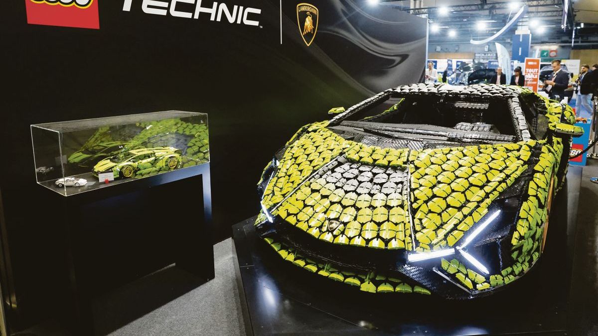 Eléctricos, foco de Salón de París