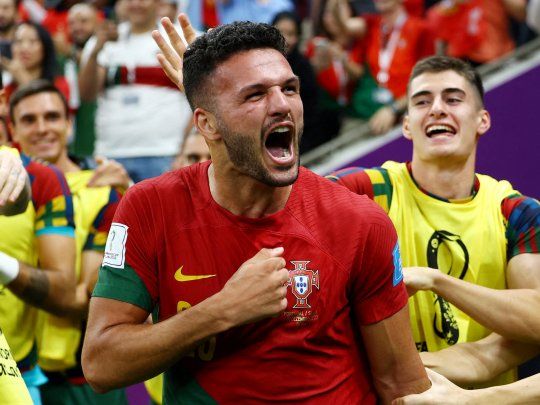 Goleador. El portugués Goncalo Ramos tuvo su gran debut mundialista con un hat trick ante Suiza.
