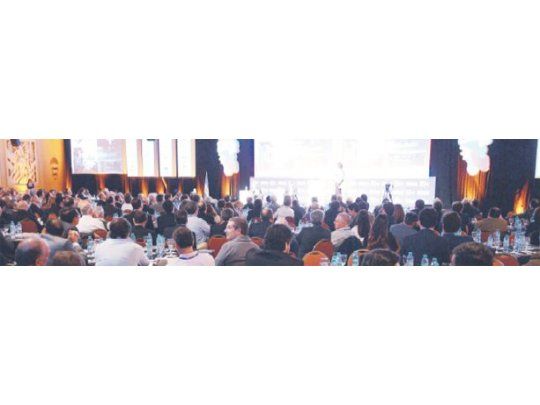 Pese al contexto externo, repuntan las expectativas de los empresarios