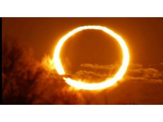 Terminó el primer eclipse solar anular, el próximo se verá en 2048