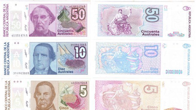 Billetes Australes.