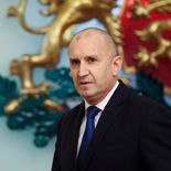 Rumen Radev renunció a la presidencia de Bulgaria. Rumen Radev renunció a la presidencia de Bulgaria.