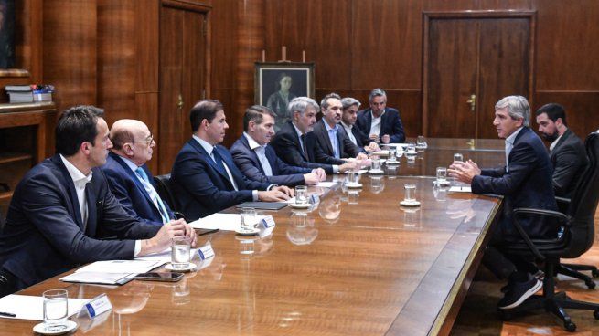 Los representantes de supermercados remarcaron la necesidad de fomentar la competencia.