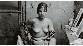 ámbito.com | Retratos. Casi siempre marginales, travestis, prostitutas o nudistas.