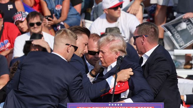 Las impactantes imágenes del tiroteo en el acto de Trump