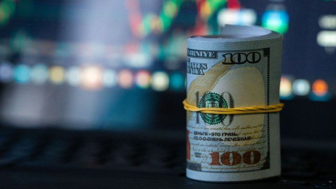 El dólar blue no encuentra piso y la brecha se alojó al 21%.