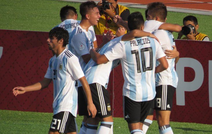 el sub 17 tambien goleo a paraguay y saco pasaje al mundial de brasil
