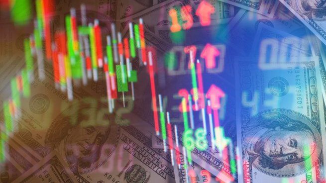 El Gobierno busca argumentos para ordenar las expectativas en el frente financiero, pero no ensaya respuestas para destrabar la silenciosa crisis que atraviesa la economía real. El Gobierno busca argumentos para ordenar las expectativas en el frente financiero, pero no ensaya respuestas para destrabar la silenciosa crisis que atraviesa la economía real.