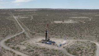 La aprobación provincial también incluye las cesiones de cinco áreas de concesión y tres concesiones de transporte previamente vinculadas a Vista Energy. La aprobación provincial también incluye las cesiones de cinco áreas de concesión y tres concesiones de transporte previamente vinculadas a Vista Energy.