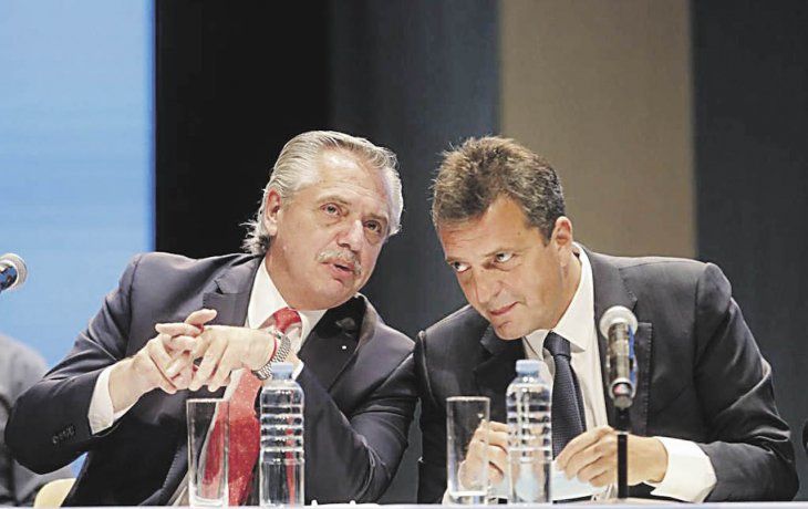 Todos. Alberto Fernández y Sergio Massa encabezaron la presentación del Consejo Económico y Social en el CCK.