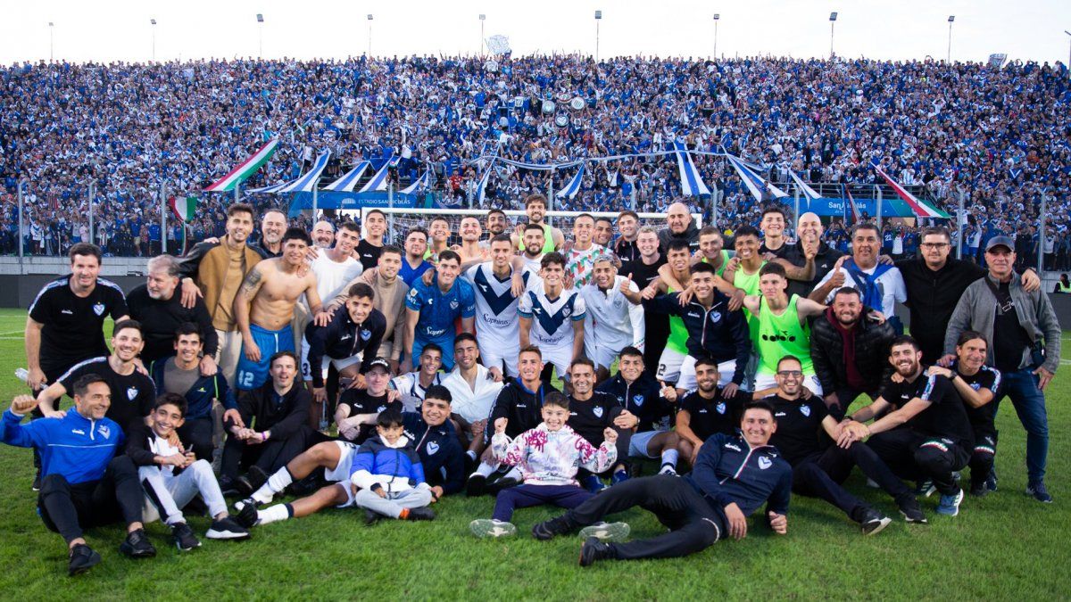 Lenny Lobato: the grandson of Nélida Lobato who put Vélez in the League Cup final
