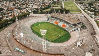 Una empresa brasilera tomó el control de un icónico estadio mundialista argentino por 30 años Una empresa brasilera tomó el control de un icónico estadio mundialista argentino por 30 años