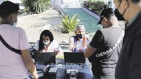 DESINTERÉS. Fue muy escasa la afluencia de los ciudadanos venezolanos a los puestos de recolección de firmas para revocar el mandato de Nicolás Maduro.
