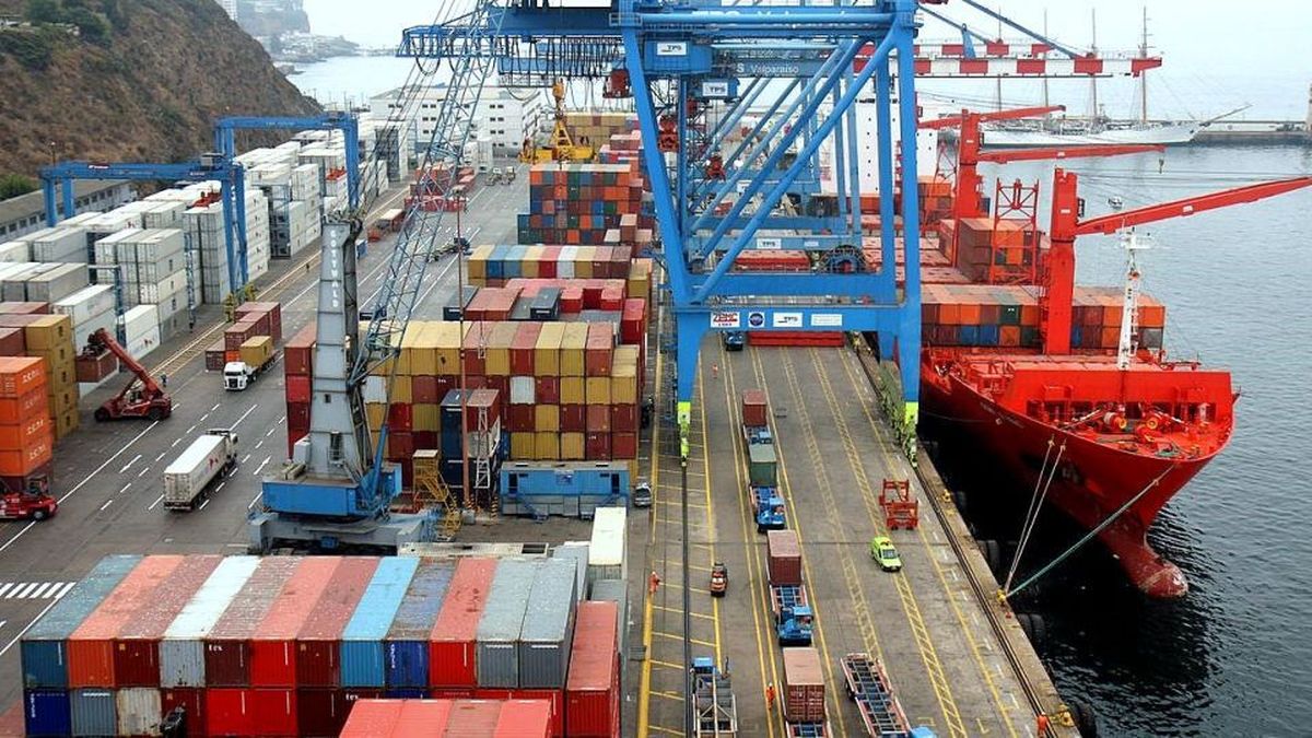 Trade exchange with Brazil fell 28.1% in May, but Argentina had a surplus for the third month in a row