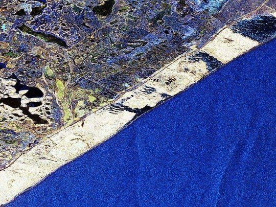 La sensibilidad del radar permite ver el oleaje del mar.