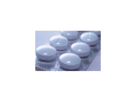 Polémica por la decisión de una jueza de autorizar la venta de medicamentos en los kioscos.