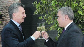Visita. Mauricio Macri recibió al presidente de Colombia, Iván Duque, quien destacó el liderazgo del mandatario argentino.