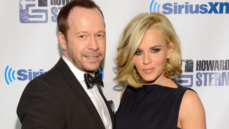 After her divorce from Jim Carrey, she married Donnie Wahlberg. After her divorce from Jim Carrey, she married Donnie Wahlberg.