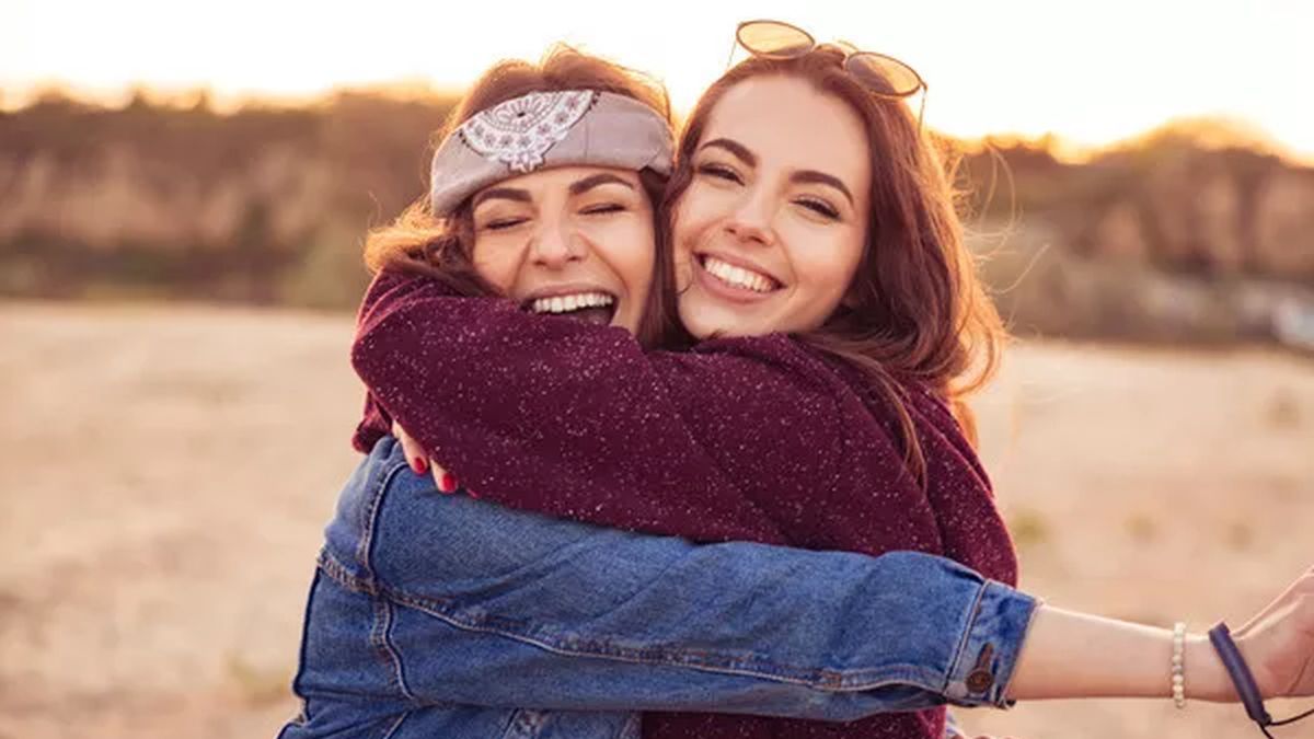 Descubre el Poder del Abrazo: Conmemora el Día Internacional del Abrazo y Mejora tu Salud