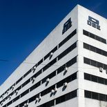 OSE y CAF firmaron el préstamo por 130 millones de dólares. OSE y CAF firmaron el préstamo por 130 millones de dólares.