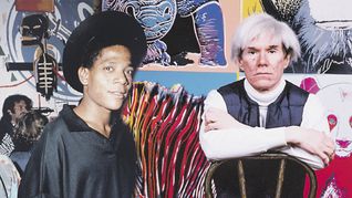 amistad. Dos “marginales” célebres, Jean-Michel Basquiat (izq.) y Andy Warhol en los años 70.